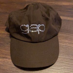 The gap brown adjustable baseball hat embellishment small
